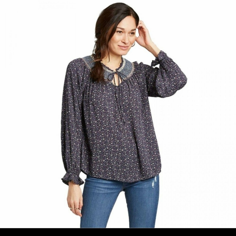 NEW Knox Rose Top